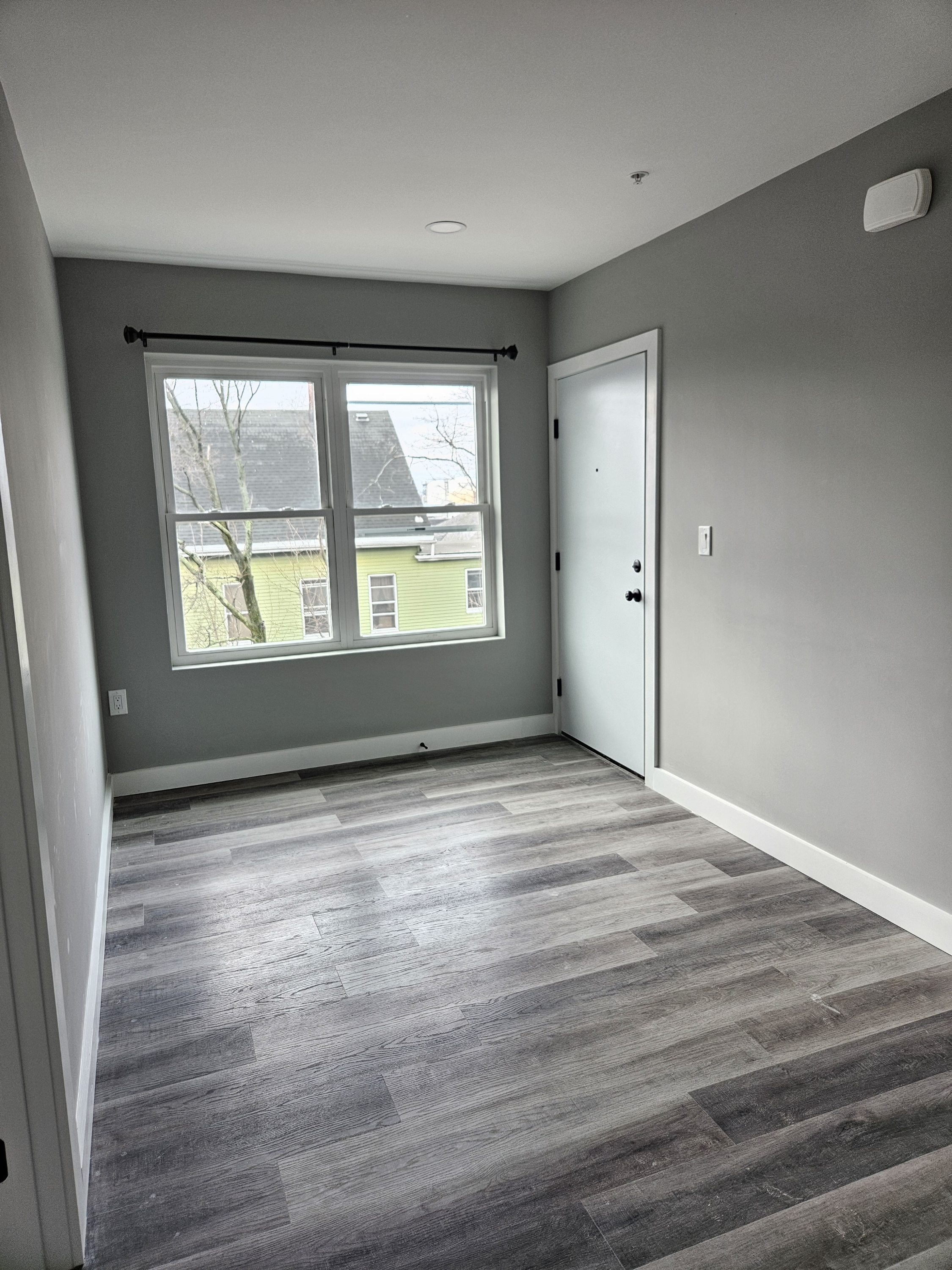 32 Irving Street - 2F